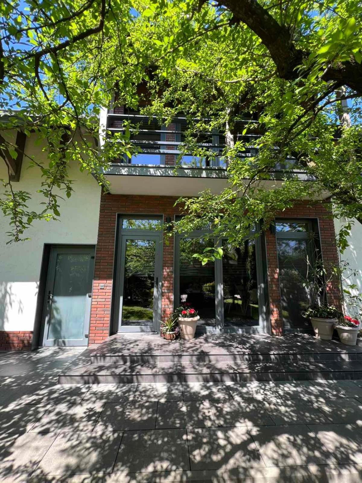 Tulipan Hotel Aquapark Vyshkove Eksteriør bilde